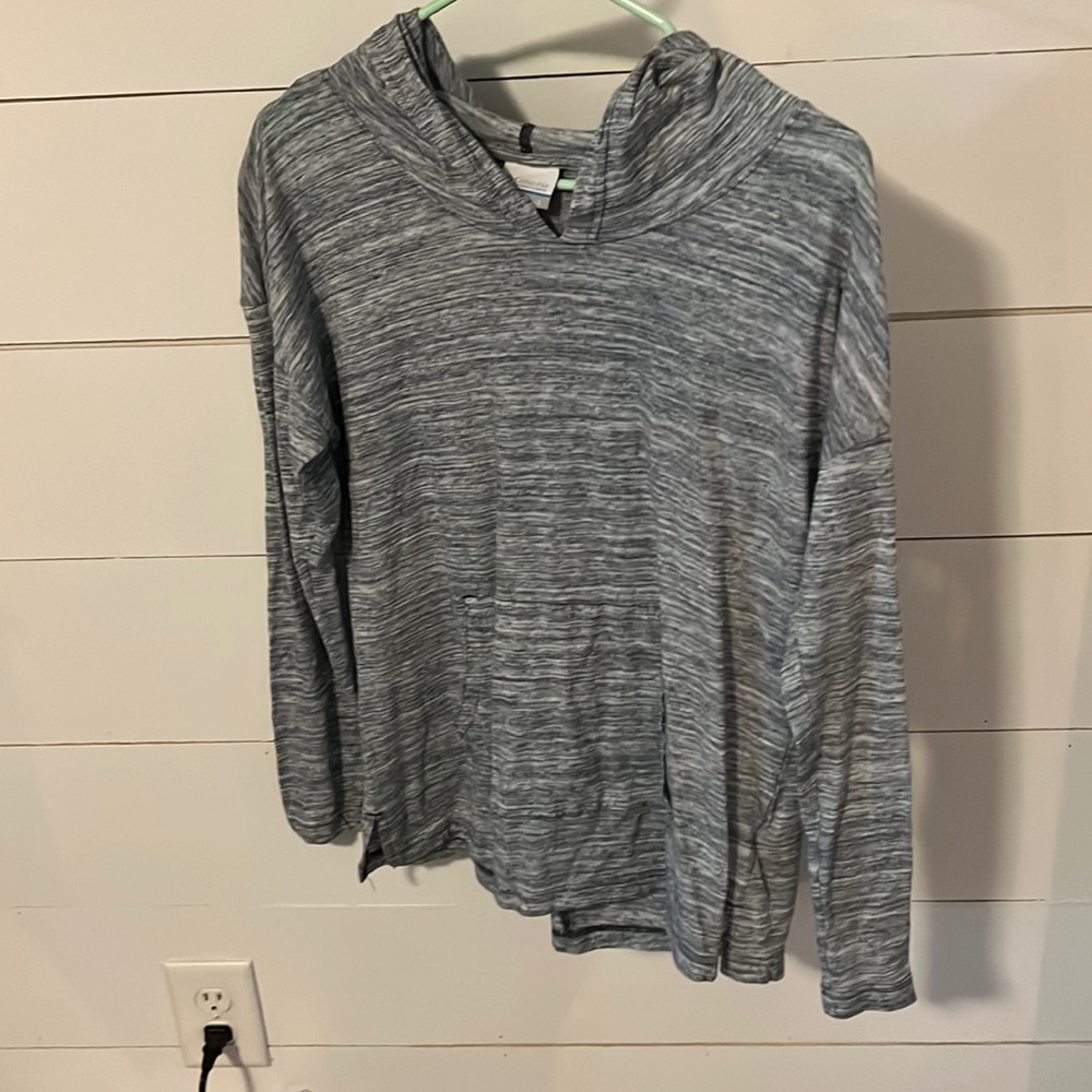 Columbia lightweight hoodie/shirt